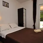 Apartamento Marin Mlini