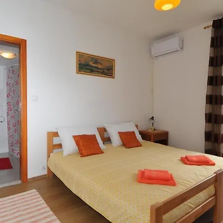 Apartament Marin *
